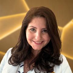 Dr. Papp Letícia